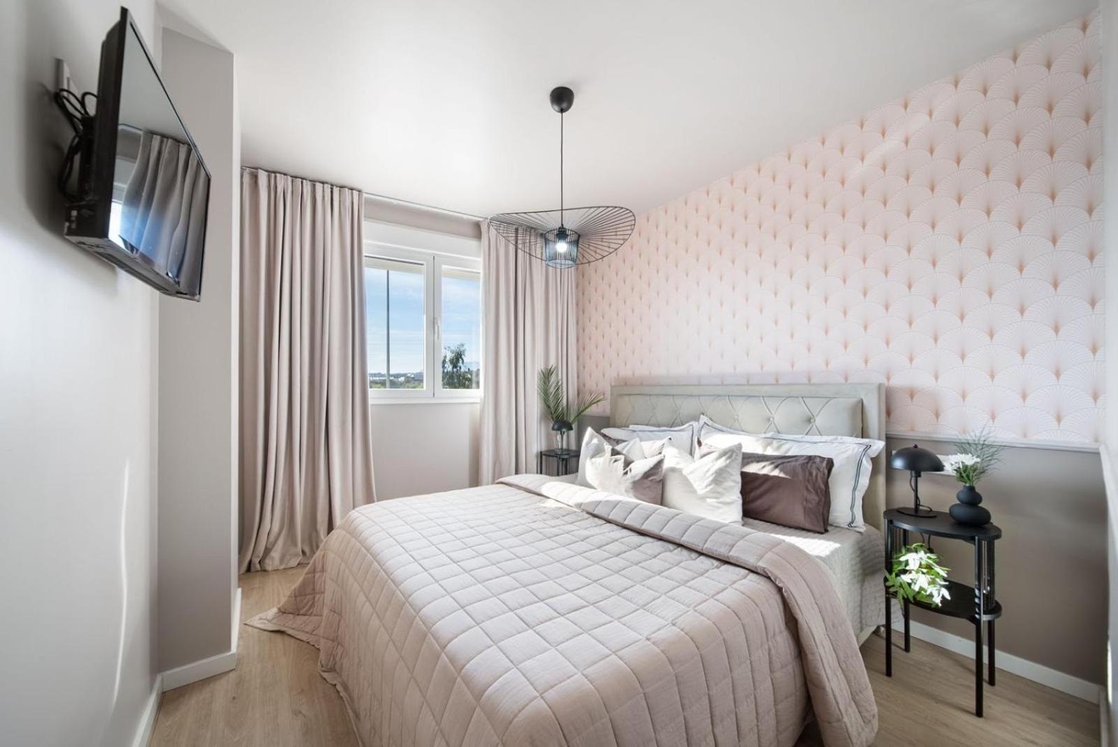 Brand New Apartment With Gym&Rooftop Pool. マルベーリャ エクステリア 写真