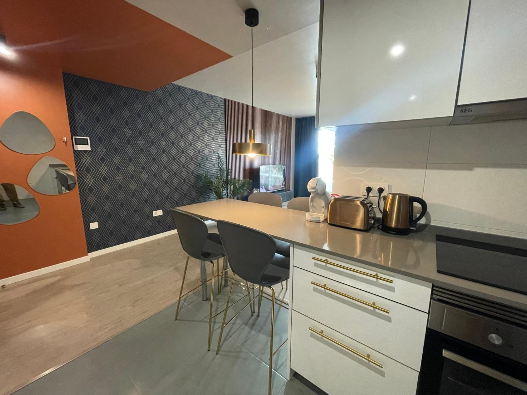 Brand New Apartment With Gym&Rooftop Pool. マルベーリャ エクステリア 写真